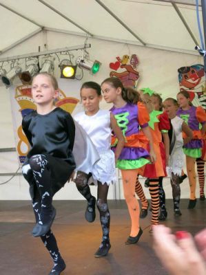 Strassen-_und_Hoffest 2014_009.jpg